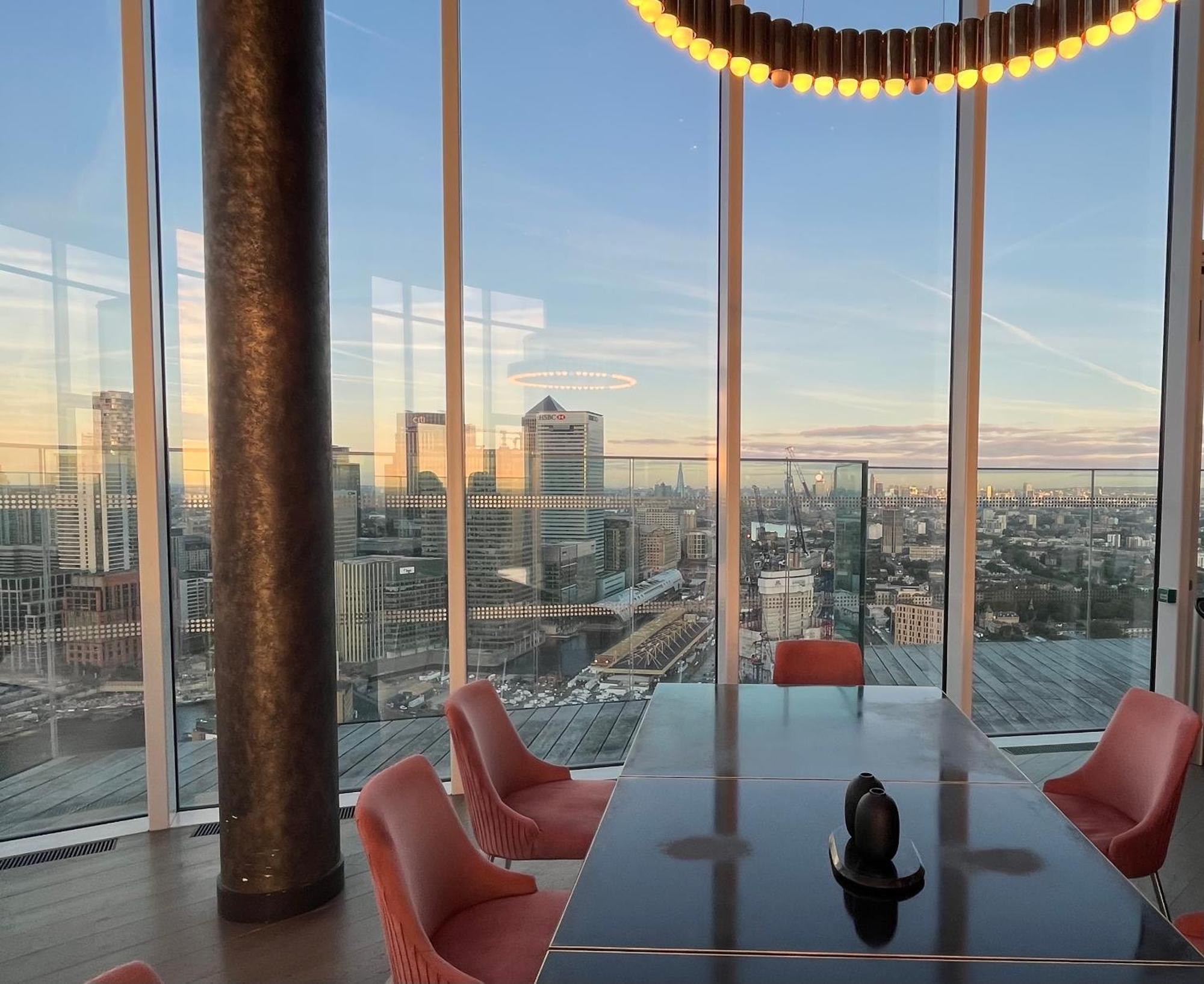 Luxury Modern 2 Bed Flat With Balcony And City View - Canary Wharf City Center Лондон Экстерьер фото